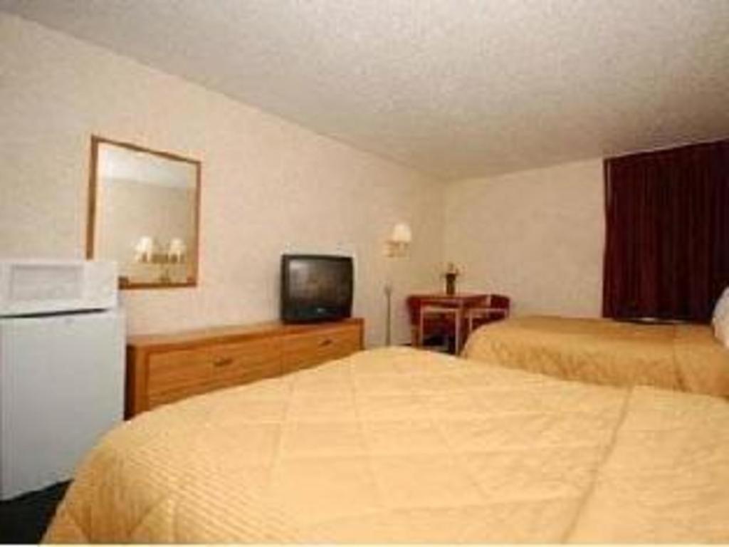 Quality Inn Waynesburg Exterior foto