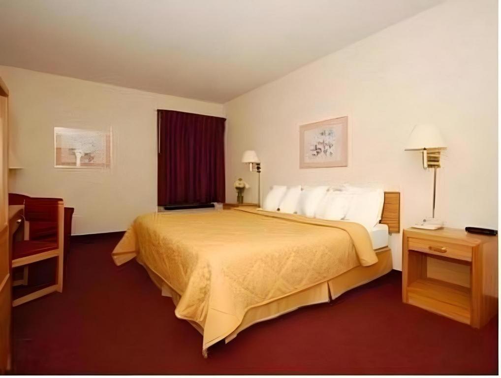 Quality Inn Waynesburg Exterior foto